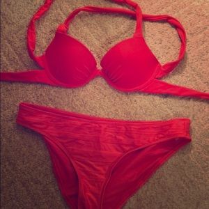 Aerie crisscross top and cut out bottoms